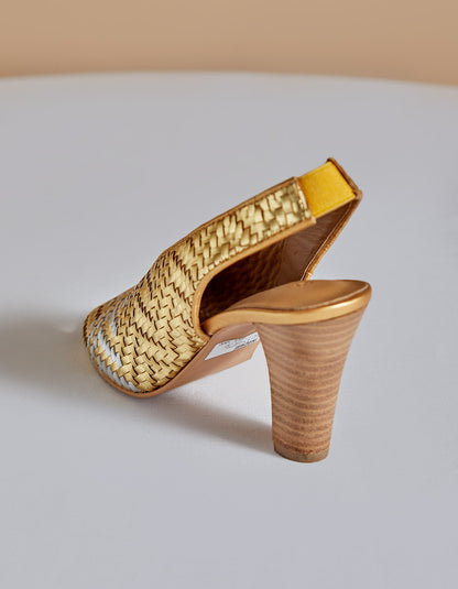 Elia Gold
